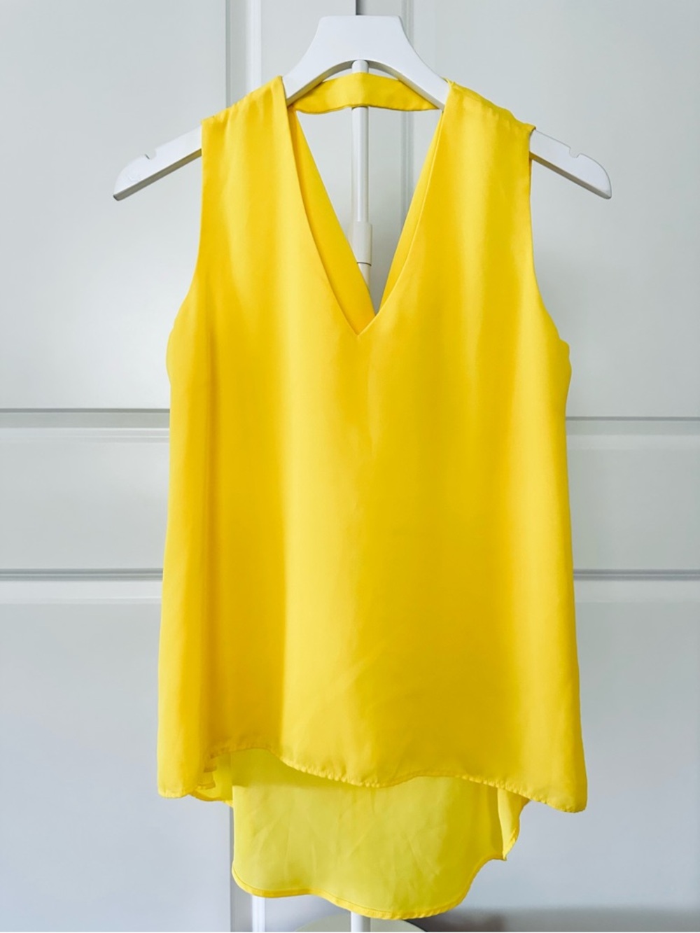 Women’s Joan Vass Sleeveless Yellow Asymmetrical Cut Out Blouse Size S